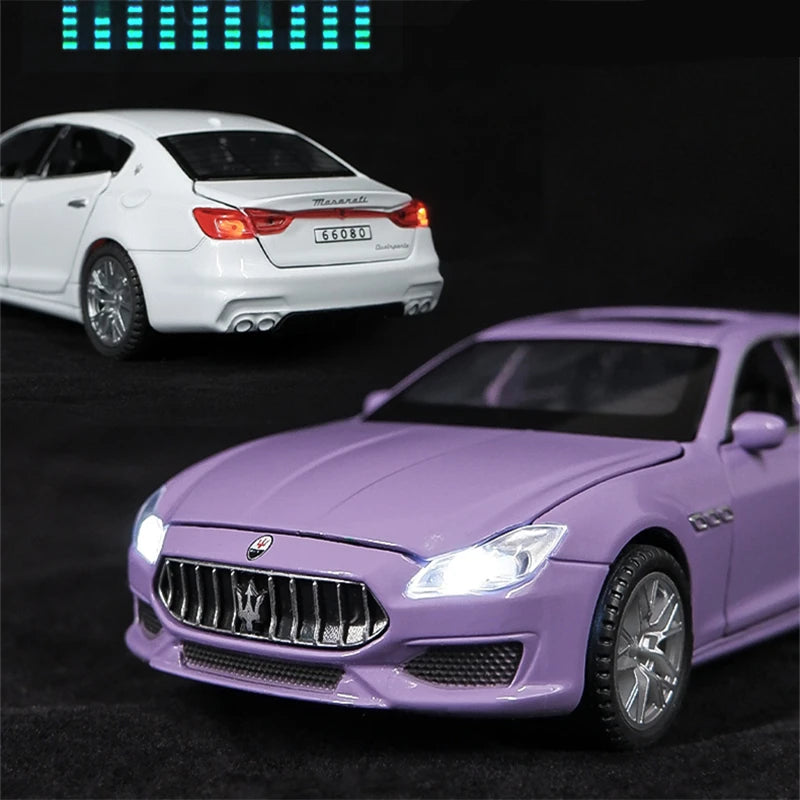 Maserati Quattroporte-Model Diecast 1:32