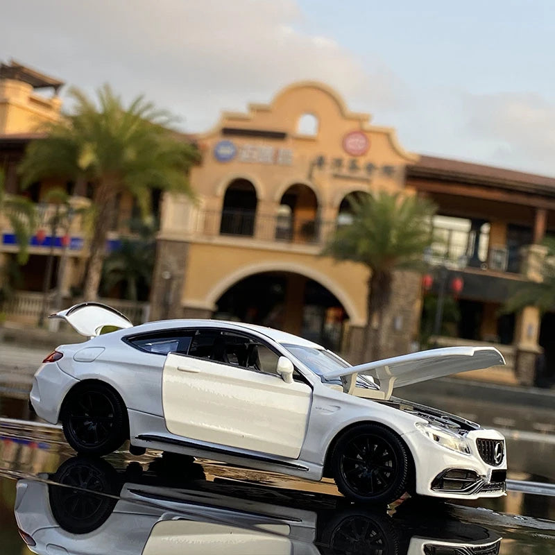 Benz C63S Coupe-Model Diecast 1:32