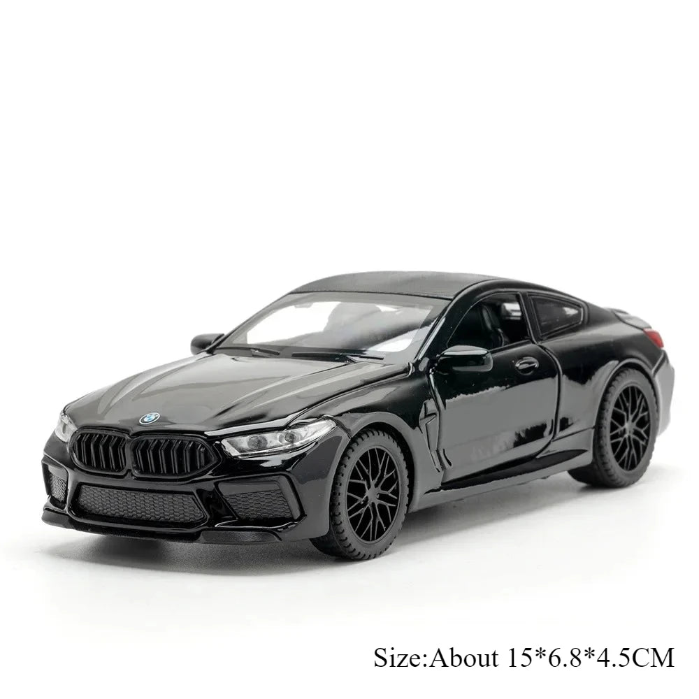BMW M4 M8 - Model Diecast 1:32