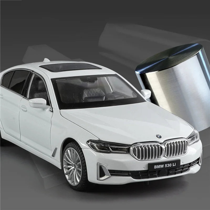 BMW 5 Series 530i-Model Diecast 1:24