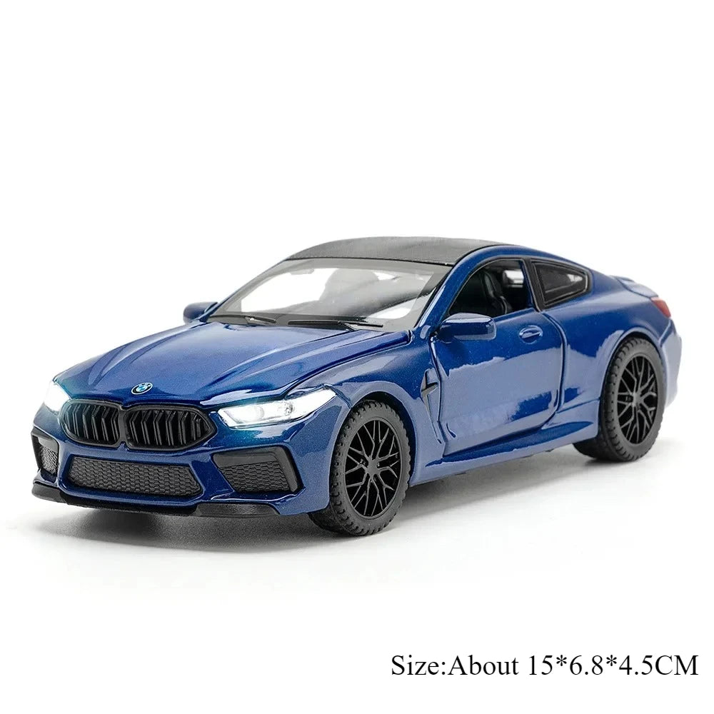 BMW M4 M8 - Model Diecast 1:32